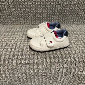 Tommy Hilfiger White and Navy Baby Shoes